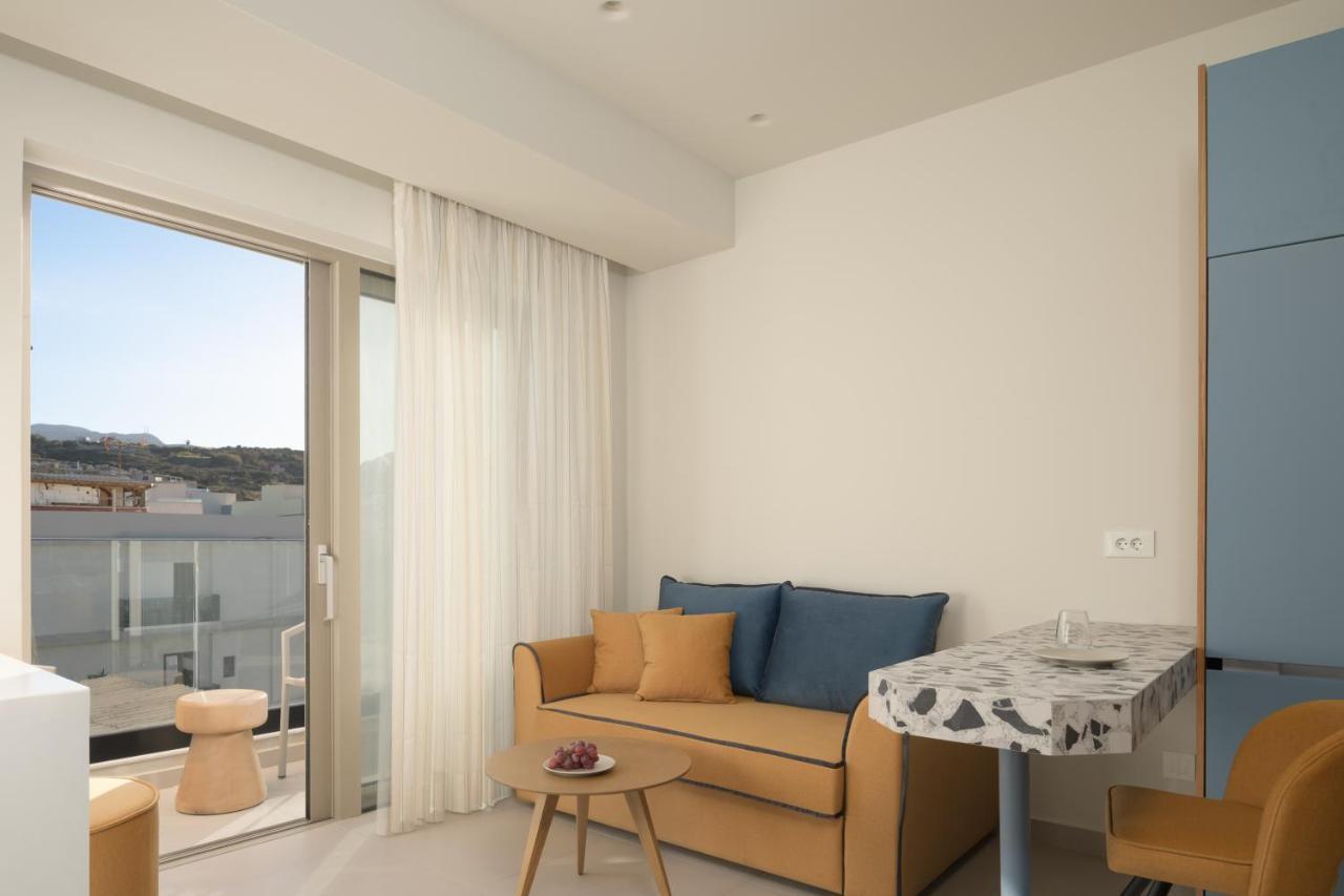 Matareva Suites 罗希姆诺 外观 照片