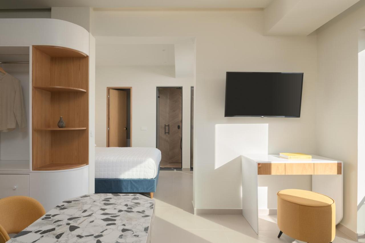 Matareva Suites 罗希姆诺 外观 照片